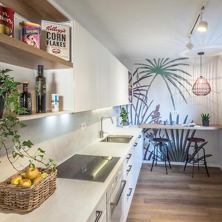 Apartment Evita In The Old Center Of Sunny Koper Exterior foto
